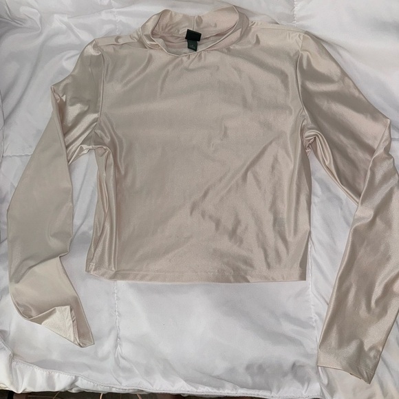 Wild Fable Kids Cream Rash guard - Picture 3 of 5